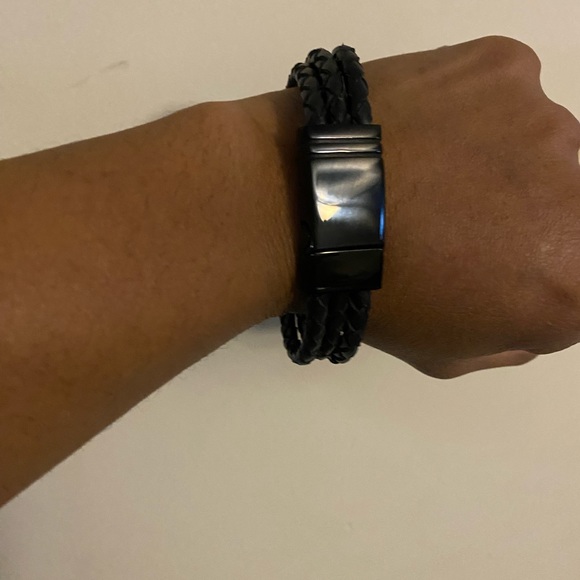 Sutton Bracelet 8 inches - Picture 2 of 9